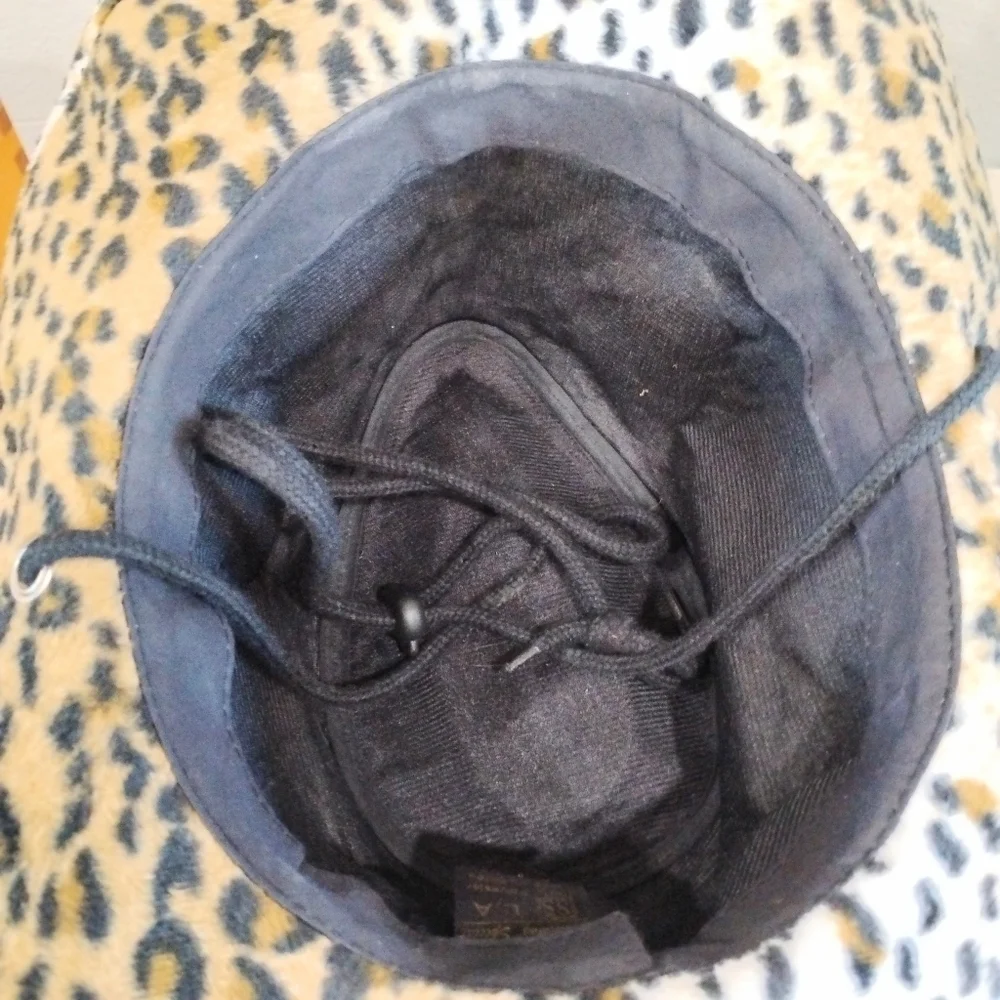CAT HAT